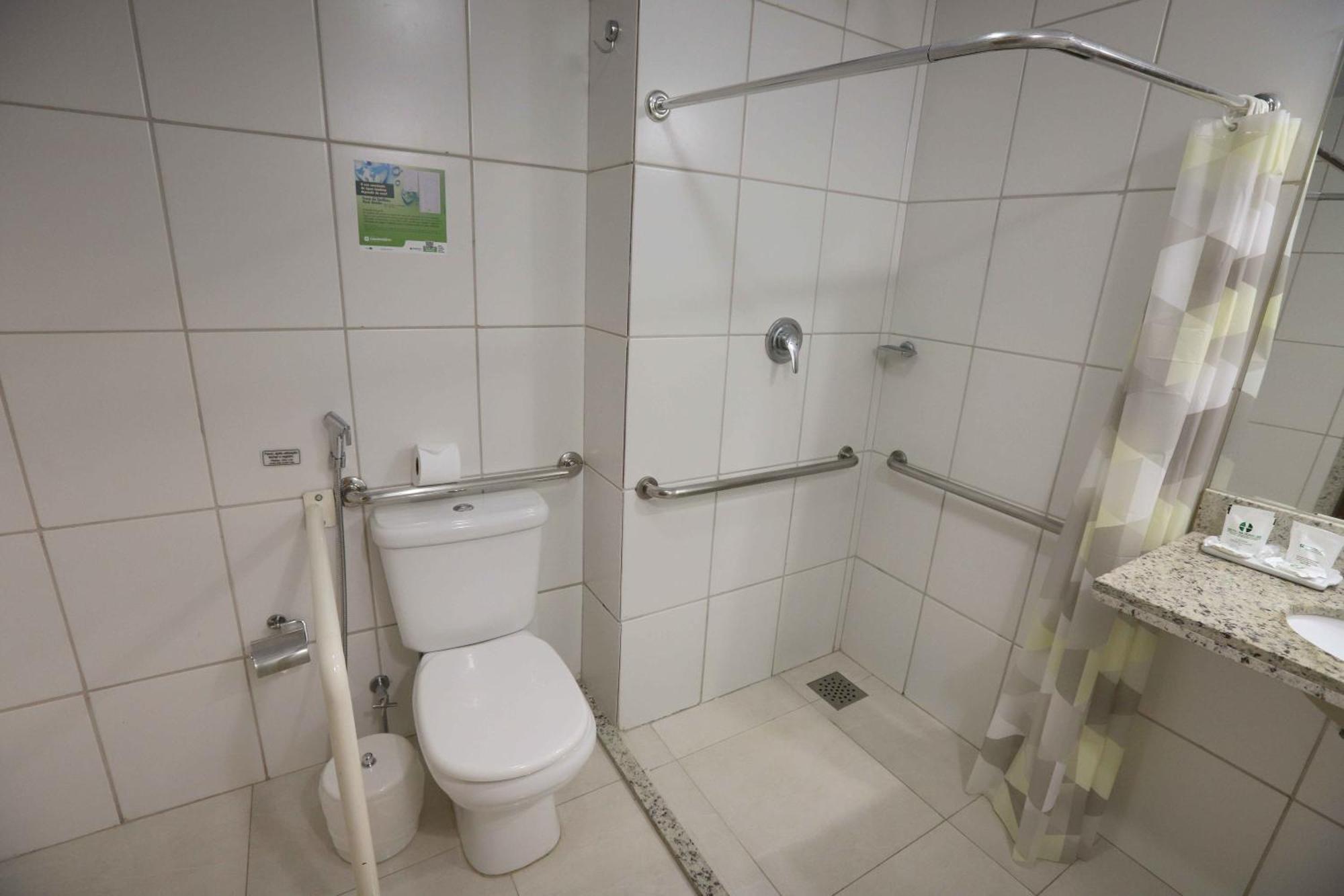 Single Room Disability Access,1598922067:JPEG